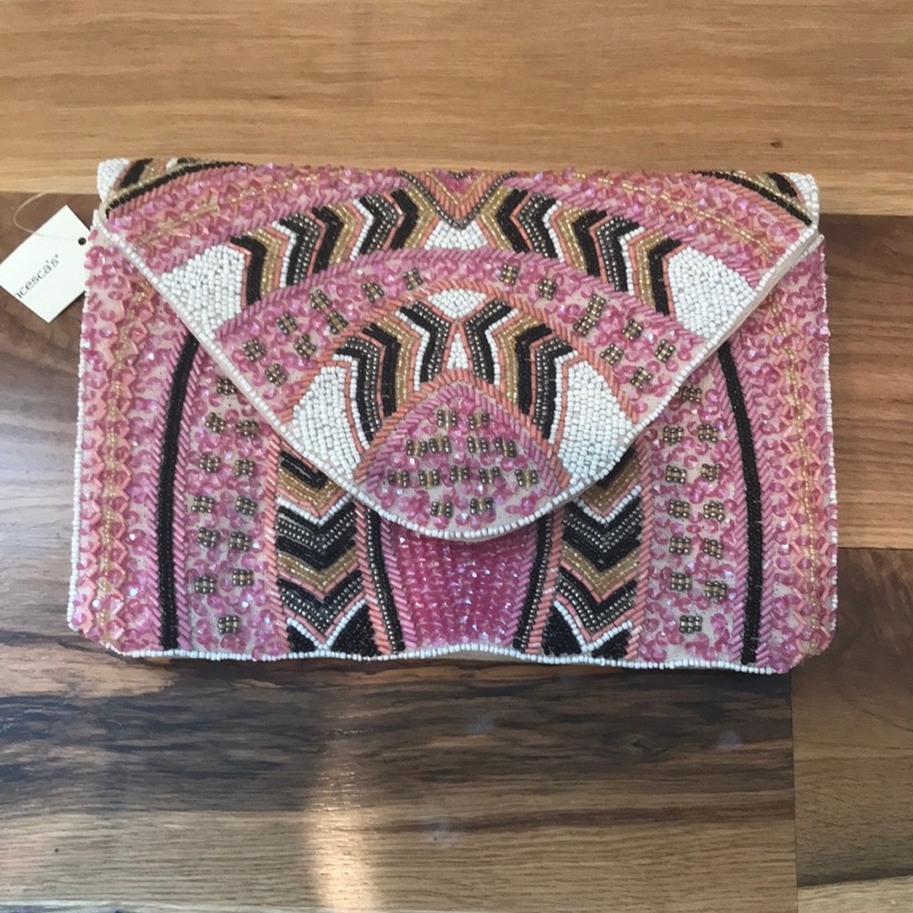 Beaded clutch
